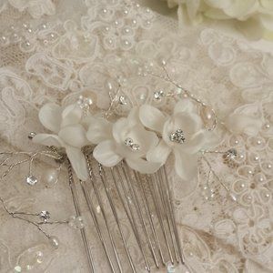 David's Bridal Hair Comb Headpiece Collection 2 hair combs